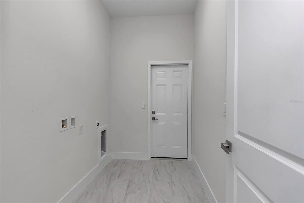 Listing Photo 28