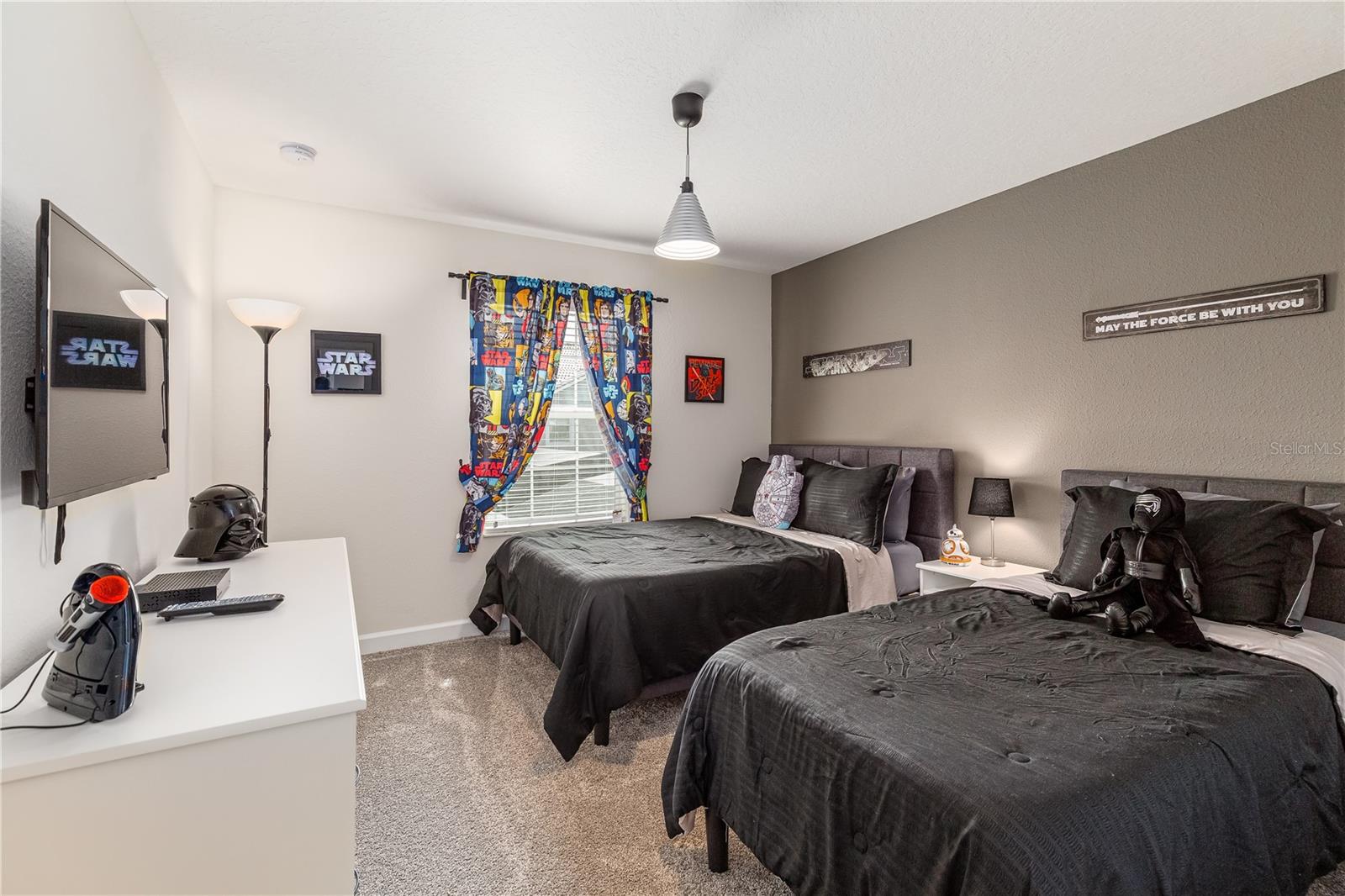 Listing Photo 11