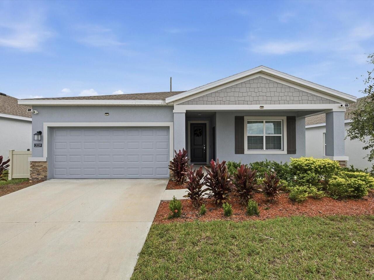 Listing Photo 1