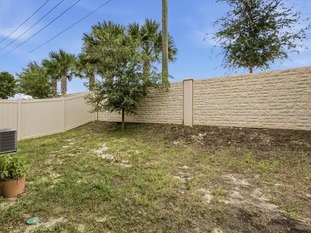 Listing Photo 23
