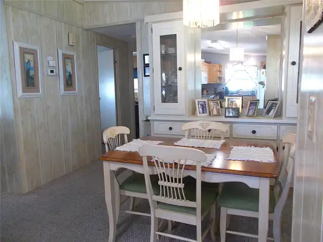 Listing Photo 7