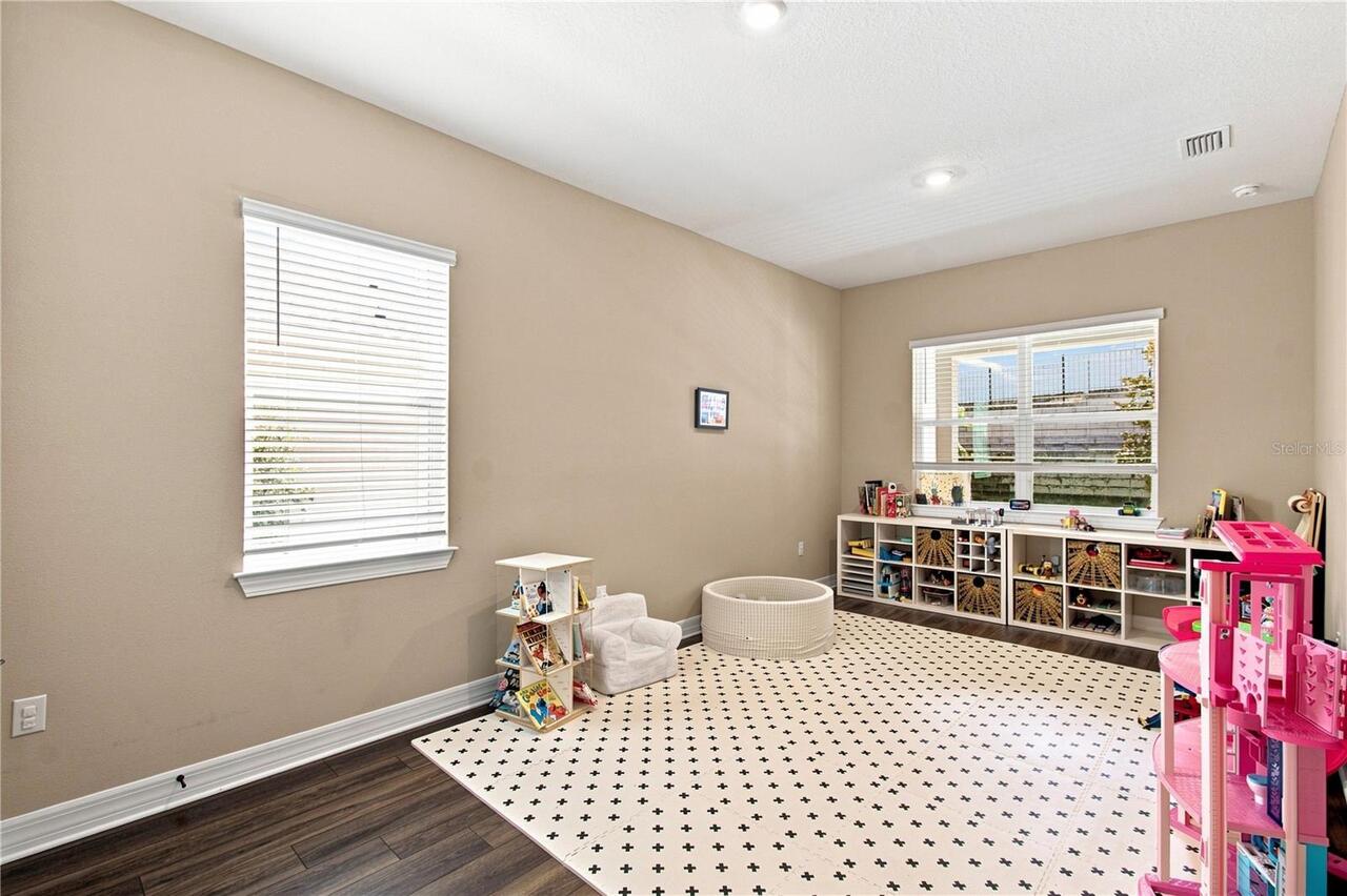 Listing Photo 42