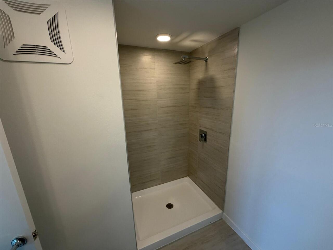 Listing Photo 33