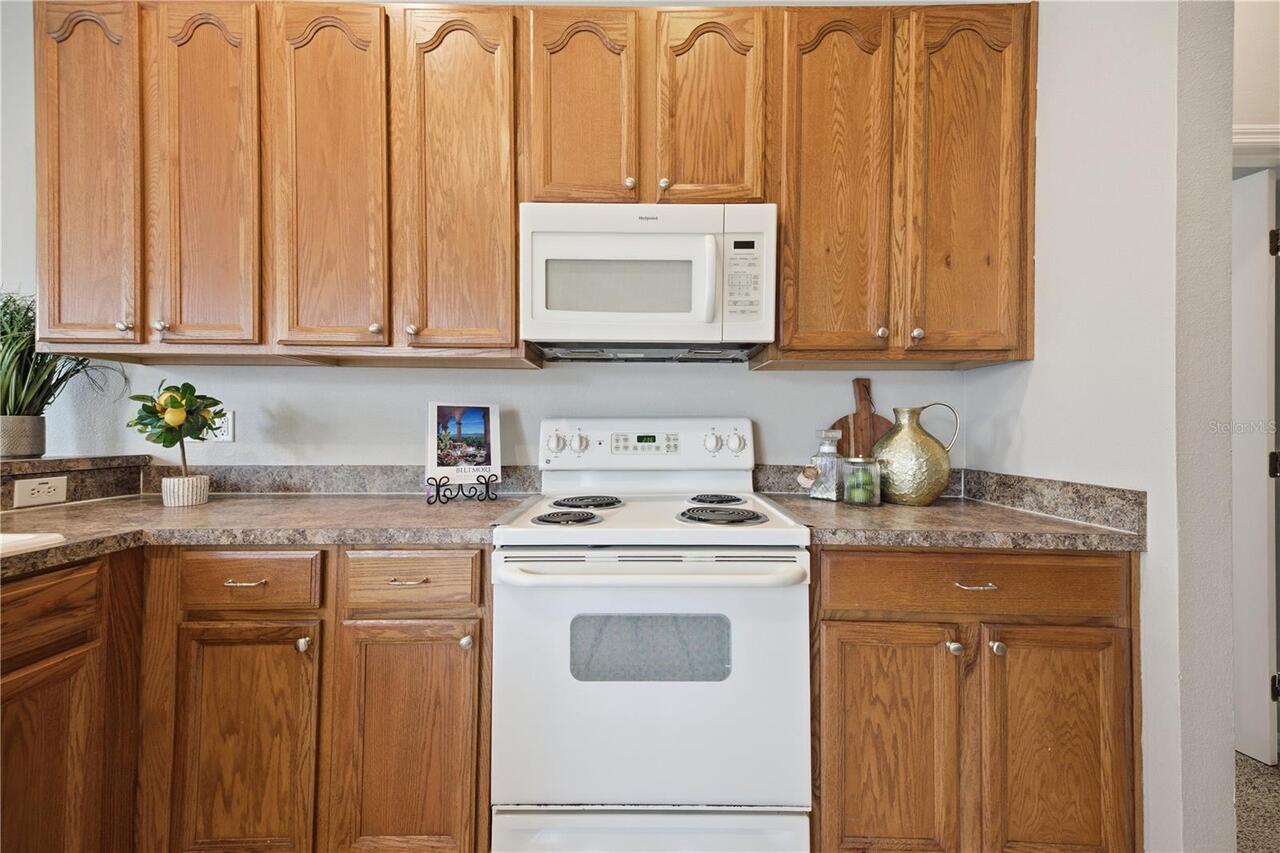 Listing Photo 16