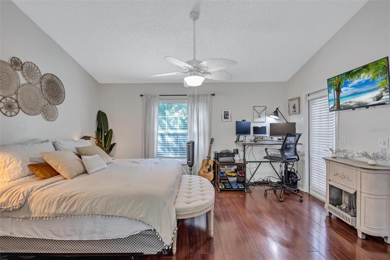 Listing Photo 25