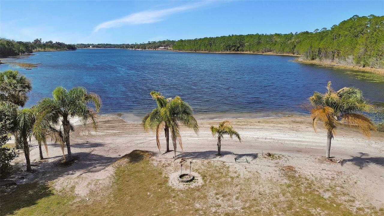 De Leon Springs Real Estate