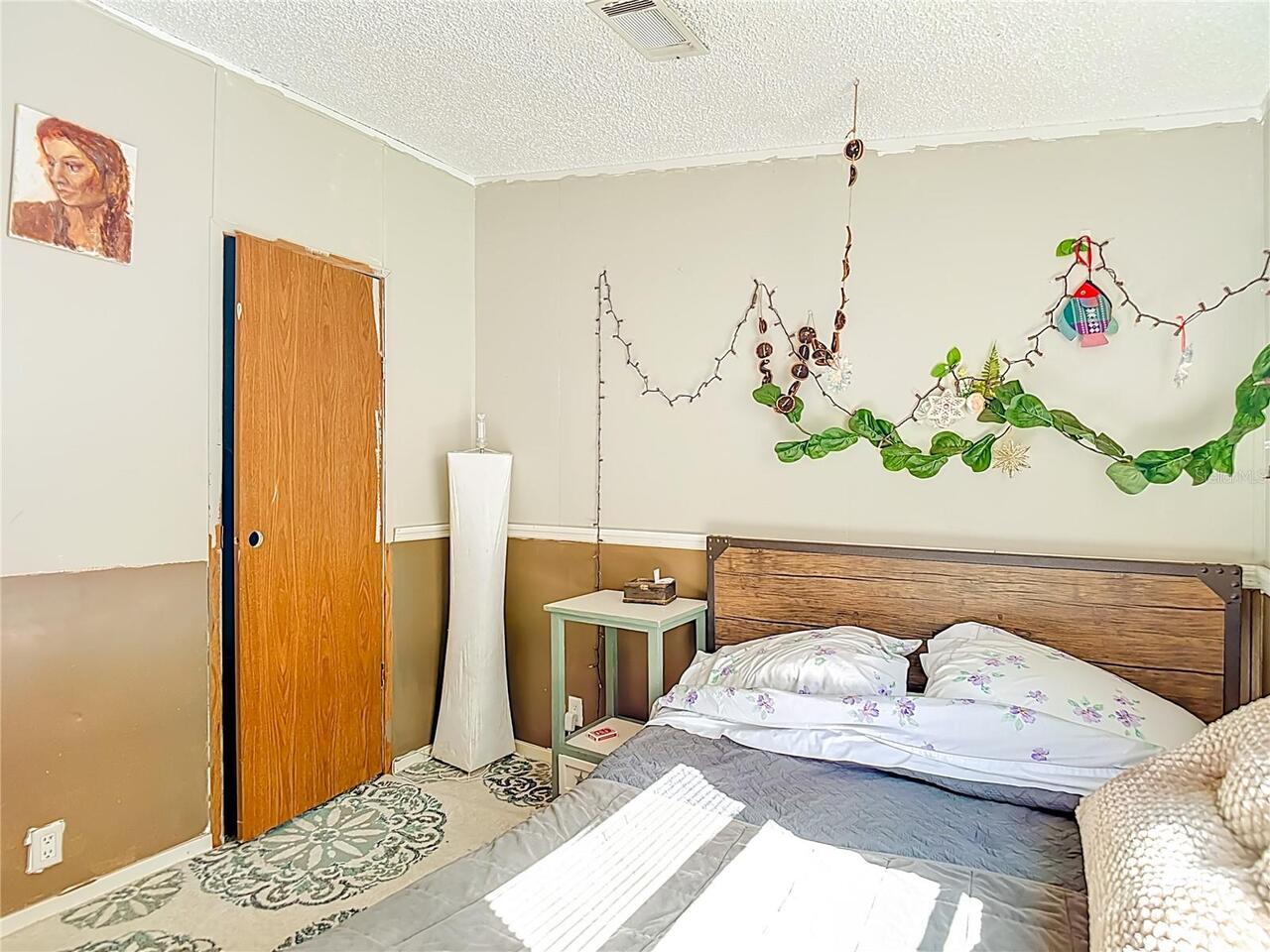 Listing Photo 33