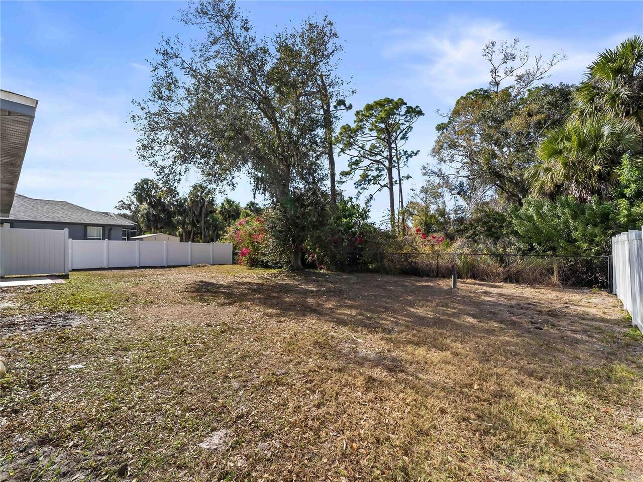 Listing Photo 34