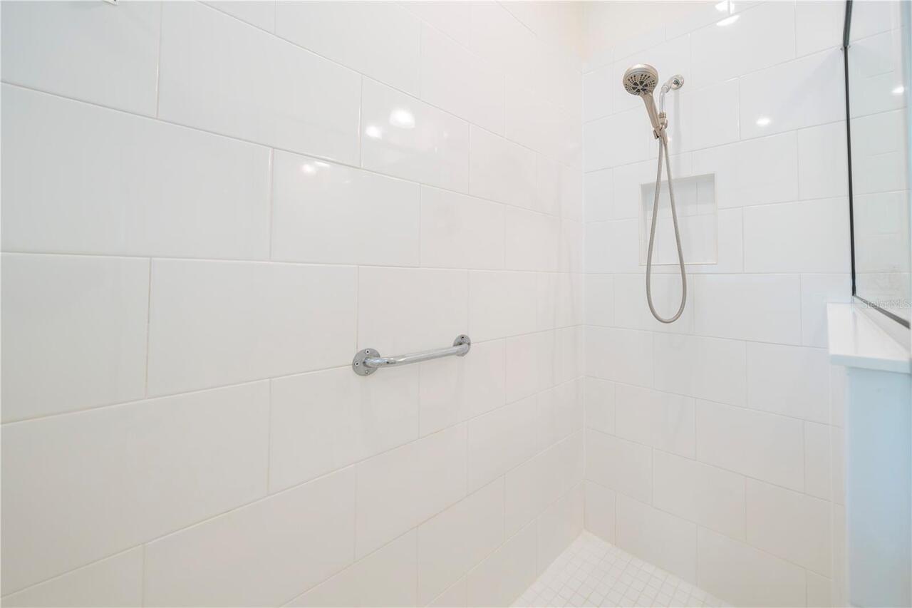 Listing Photo 20