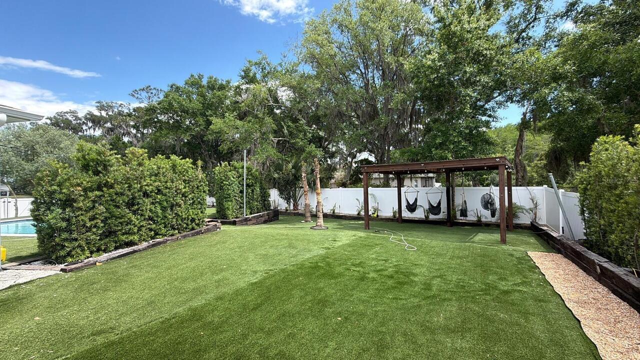 Listing Photo 23