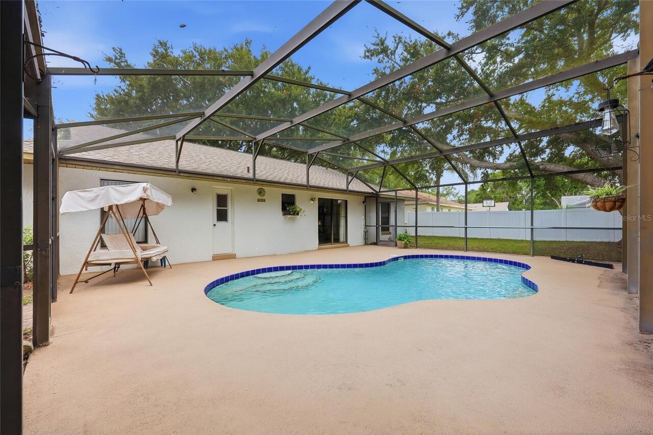 Listing Photo 17