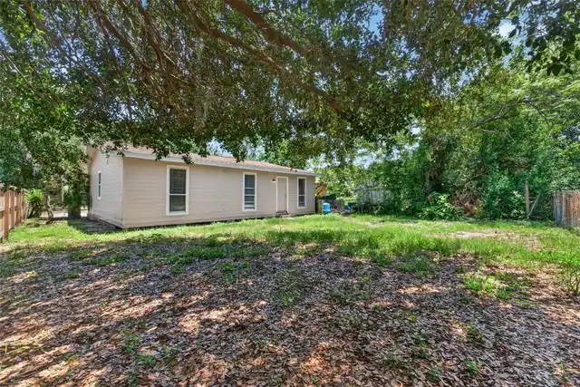 Listing Photo 28