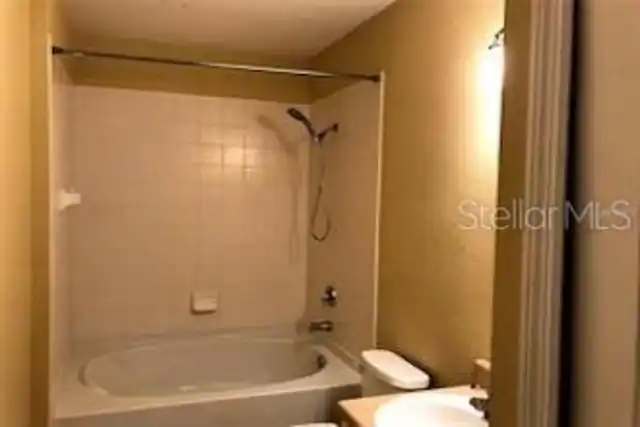 Listing Photo 7