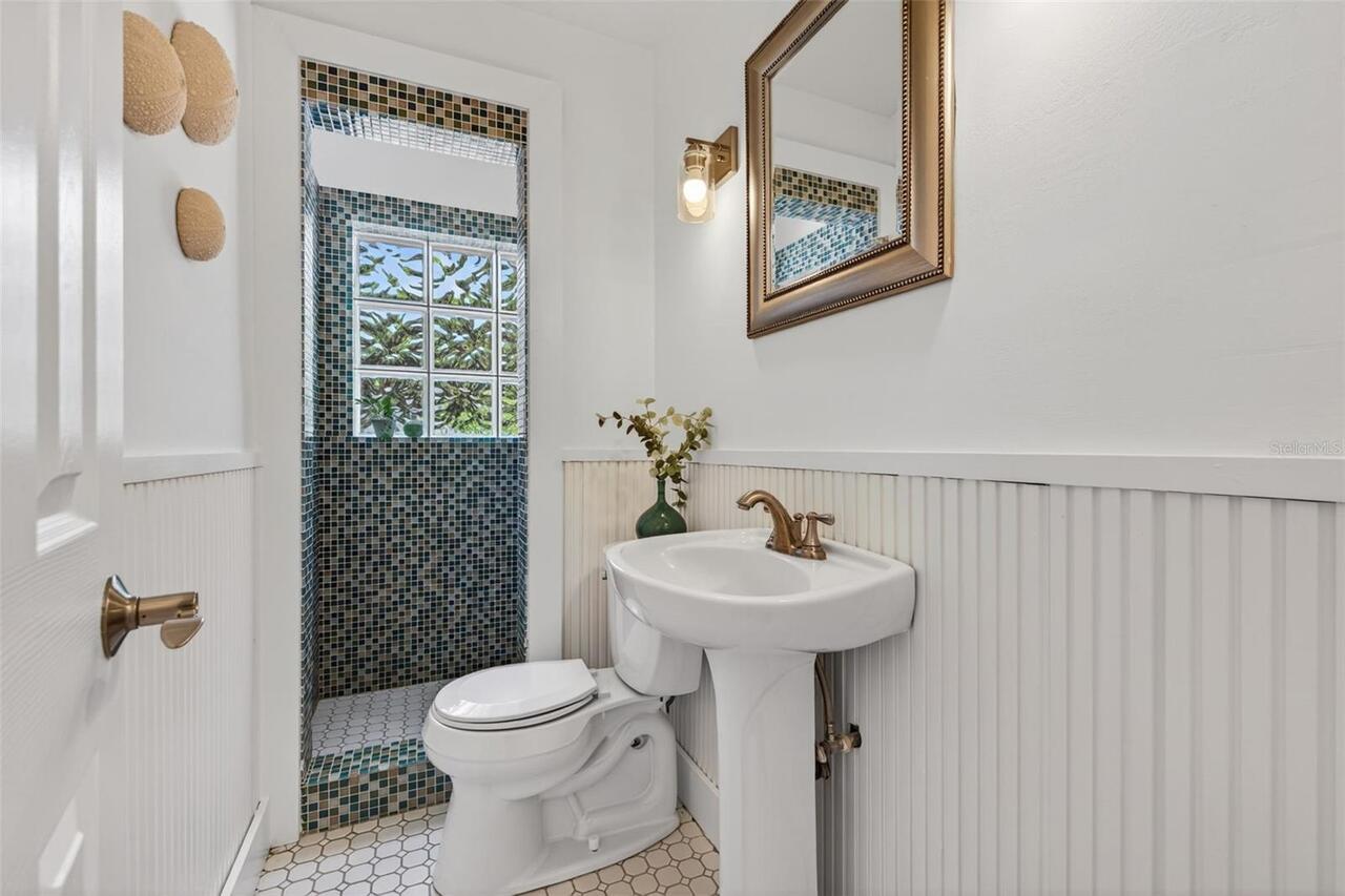 Listing Photo 25