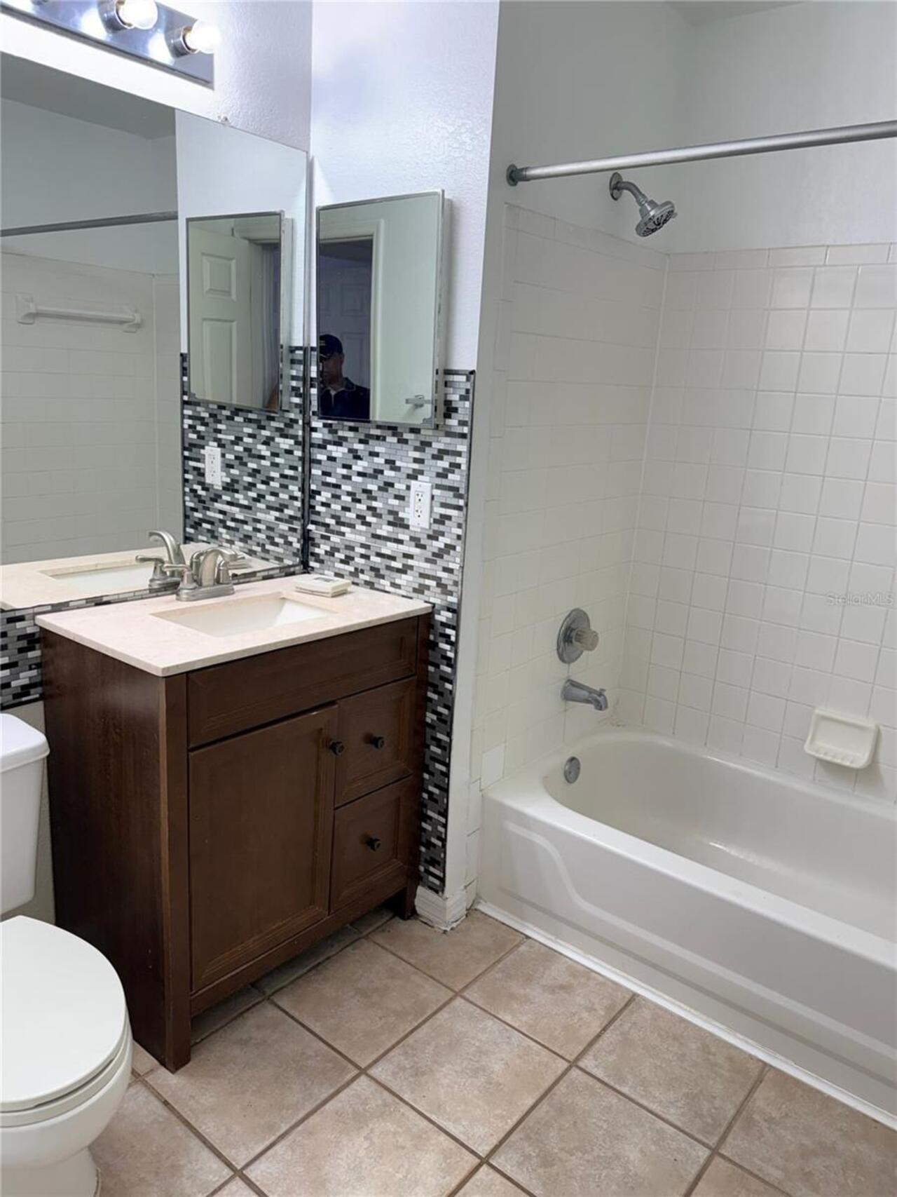 Listing Photo 7