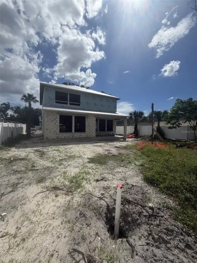 Listing Photo 11