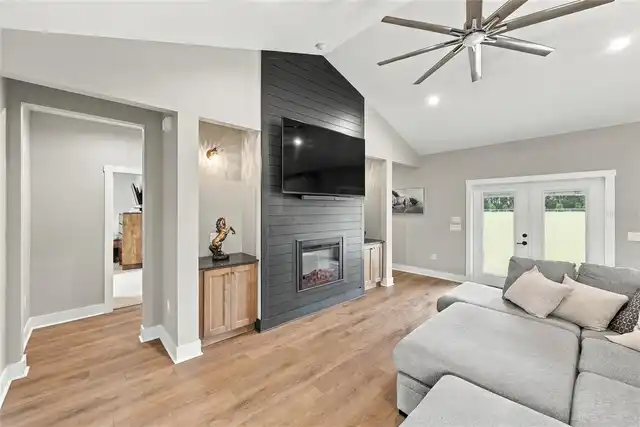 Listing Photo 13
