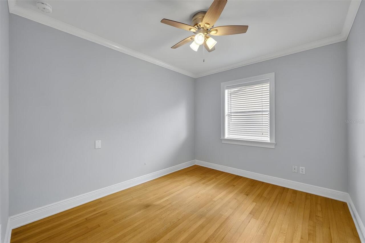Listing Photo 20