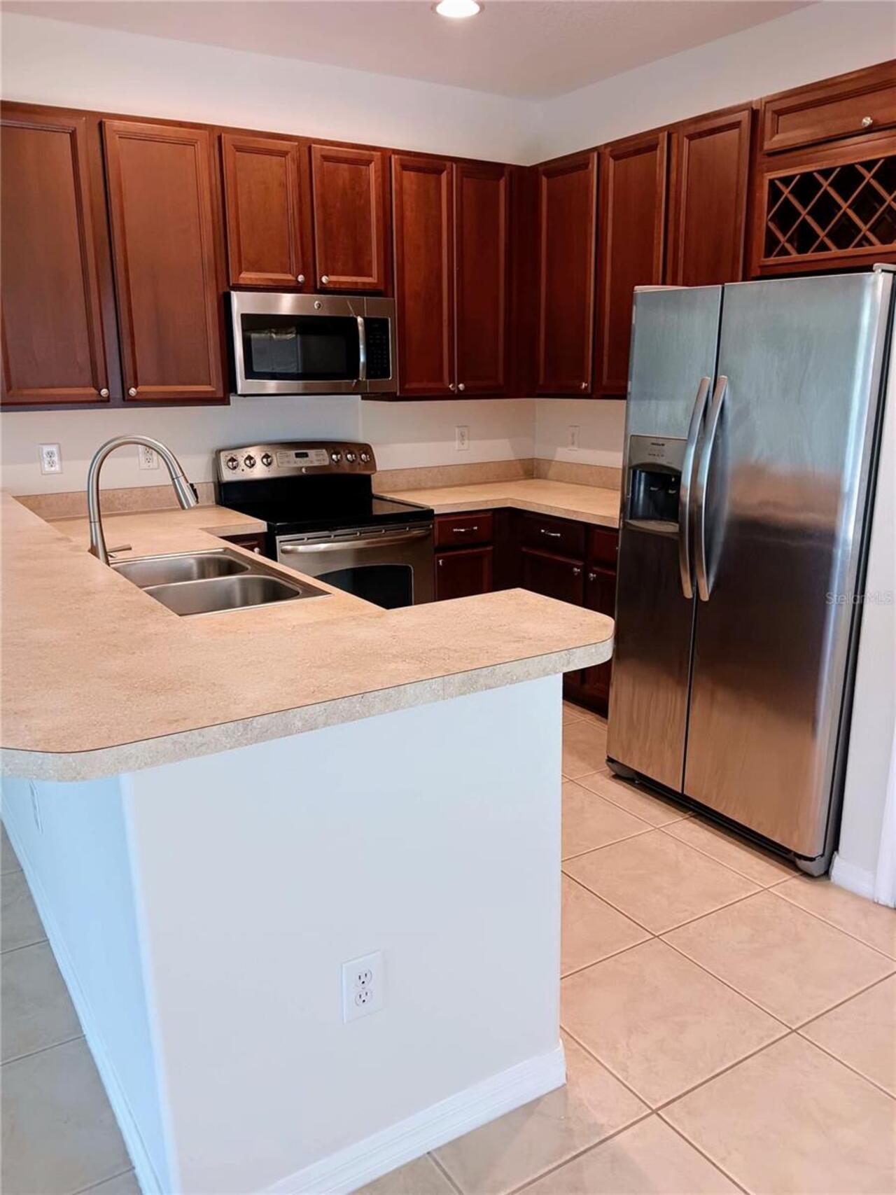 Listing Photo 8