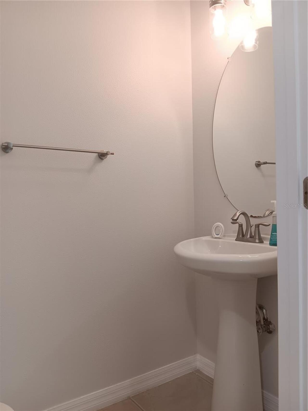 Listing Photo 10