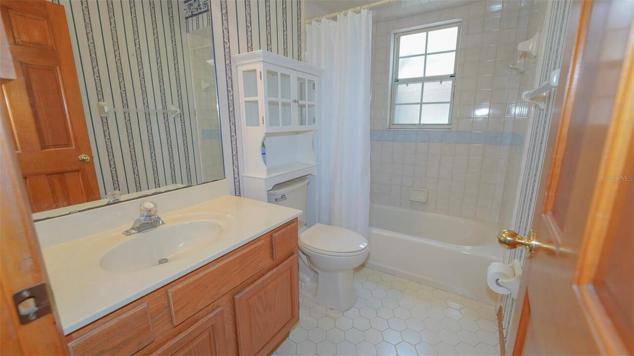Listing Photo 28