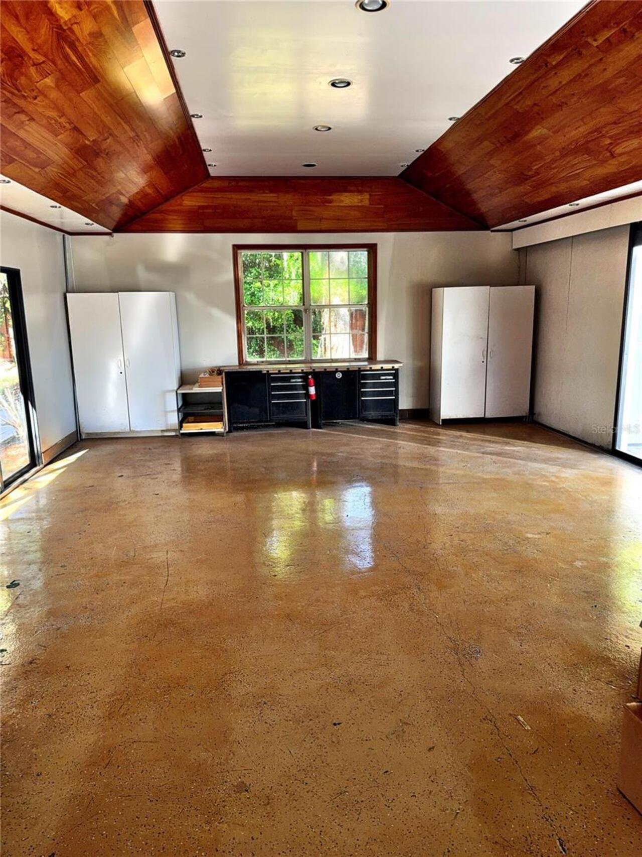 Listing Photo 37