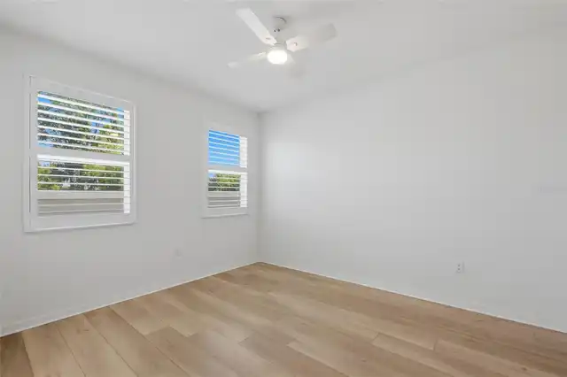 Listing Photo 37