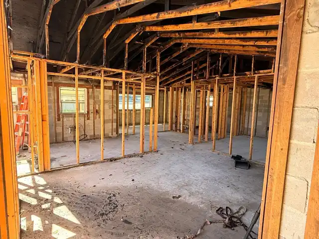 Listing Photo 6