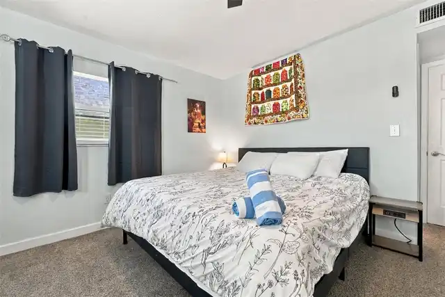 Listing Photo 25