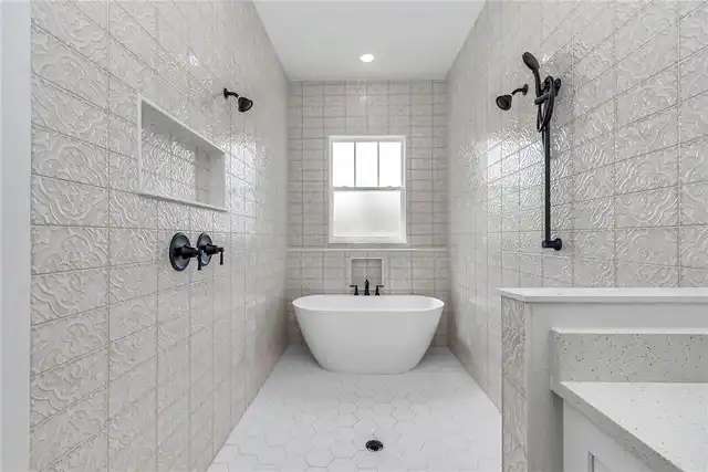 Listing Photo 42