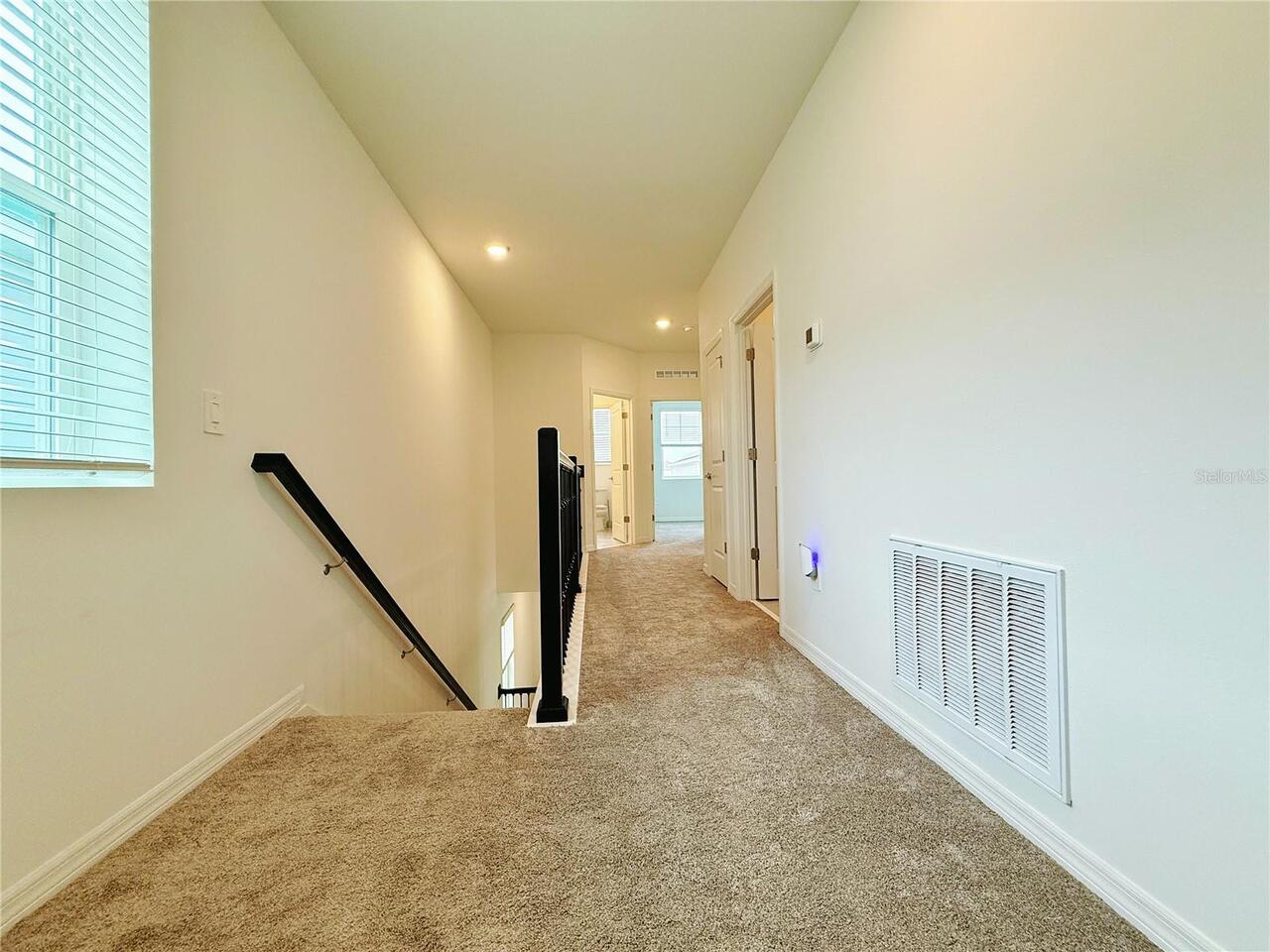 Listing Photo 10