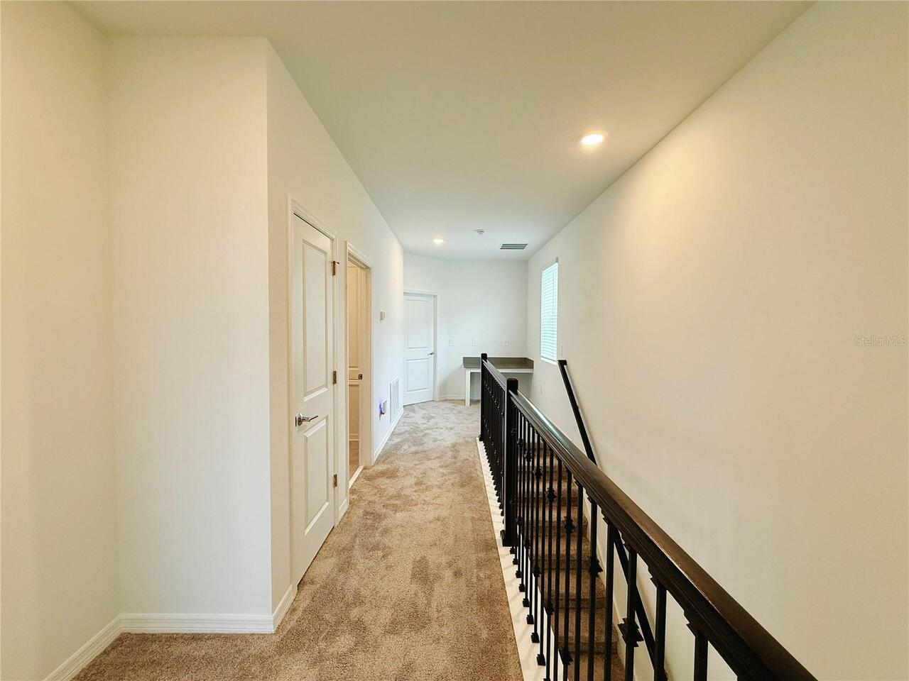 Listing Photo 11