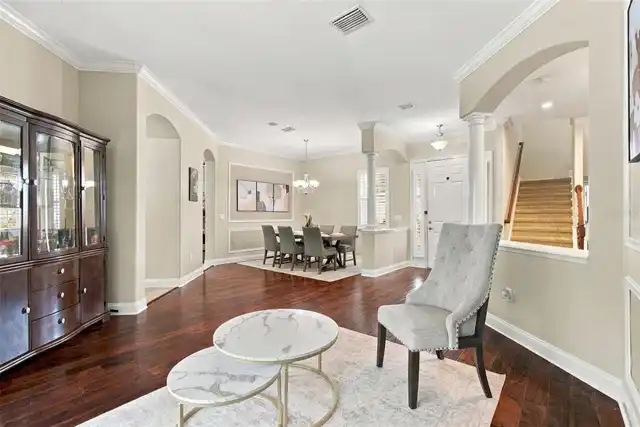 Listing Photo 10
