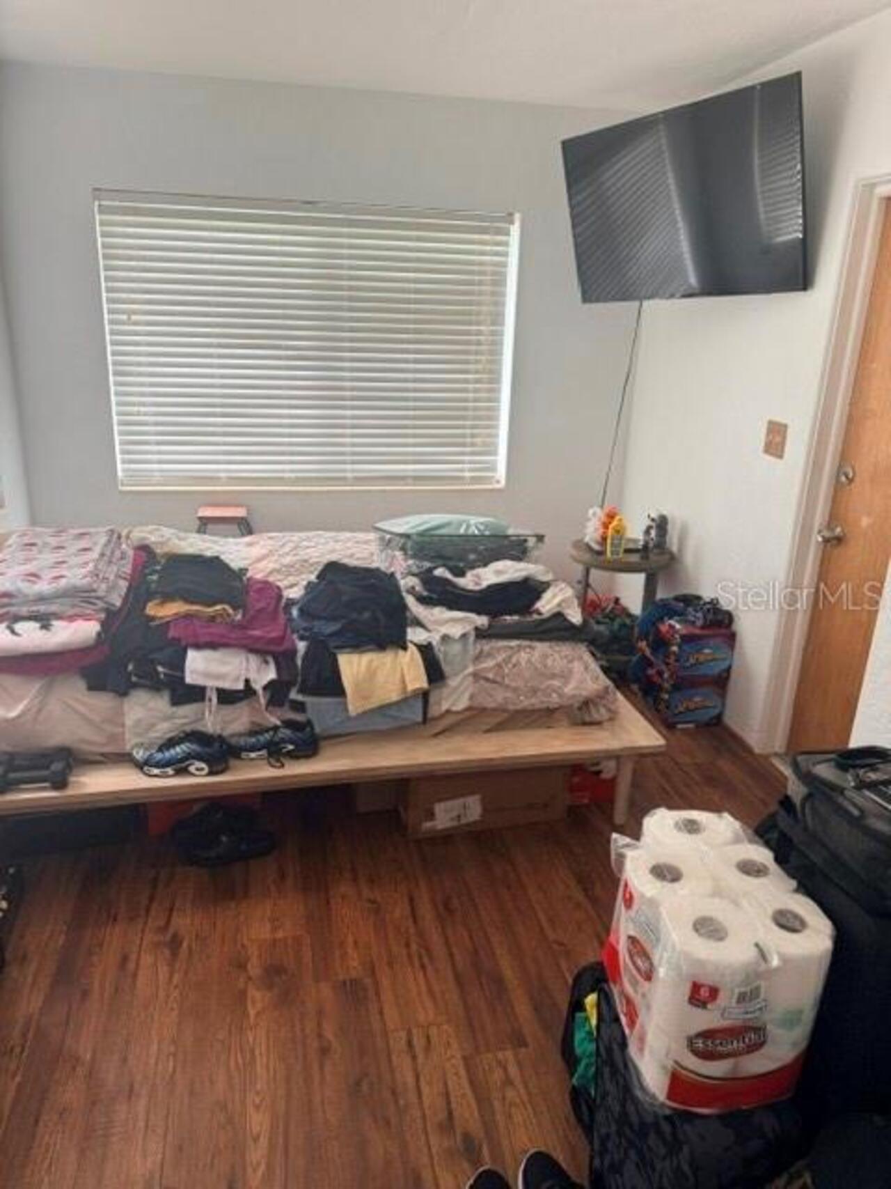 Listing Photo 8