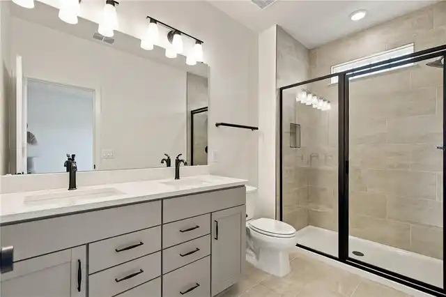 Listing Photo 16