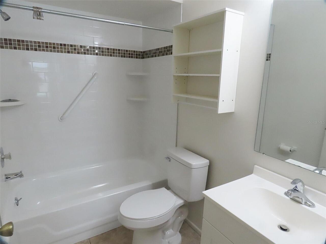 Listing Photo 14