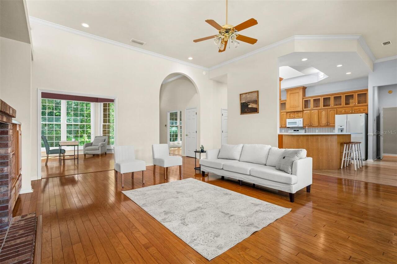Listing Photo 13