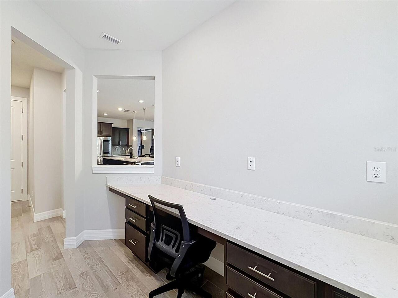 Listing Photo 21