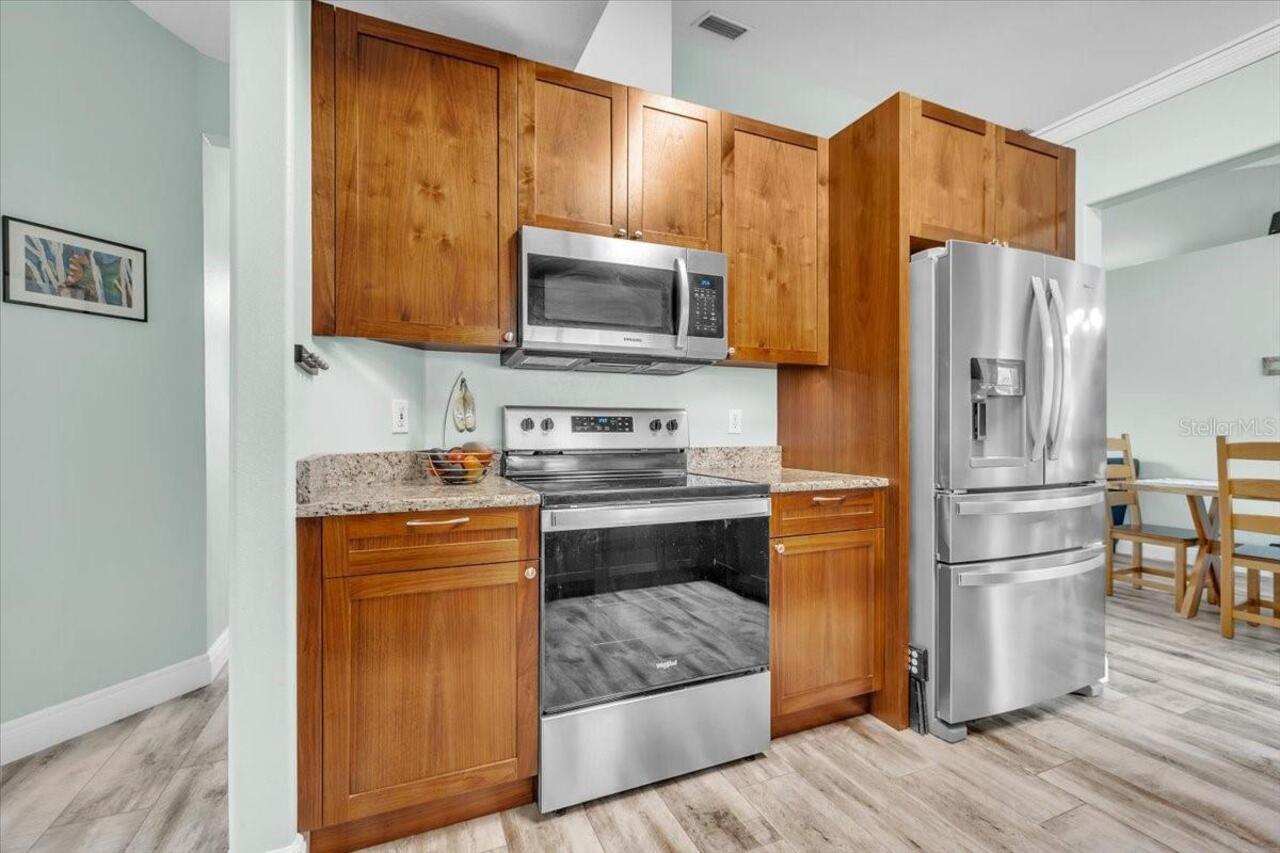 Listing Photo 18