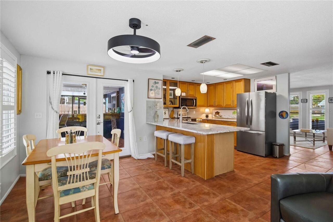 Listing Photo 15