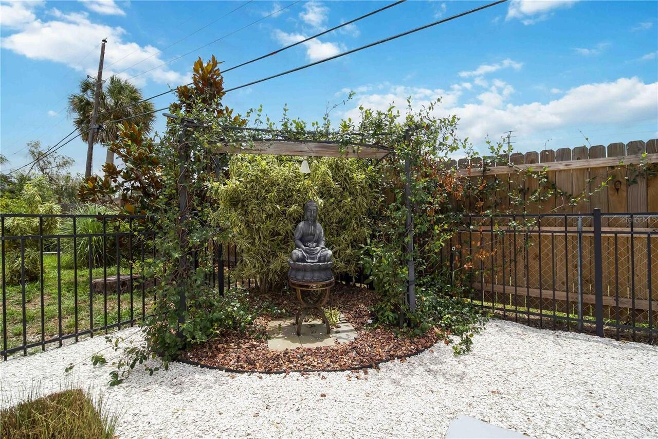 Listing Photo 42