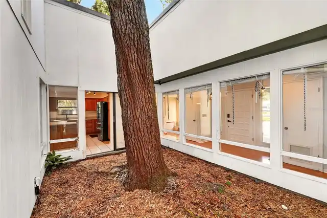 Listing Photo 28