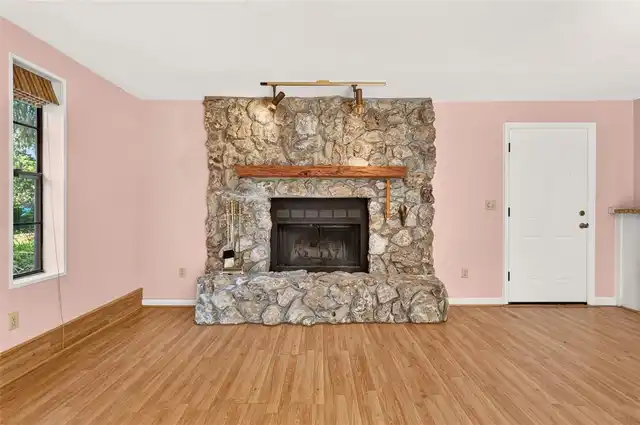 Listing Photo 44