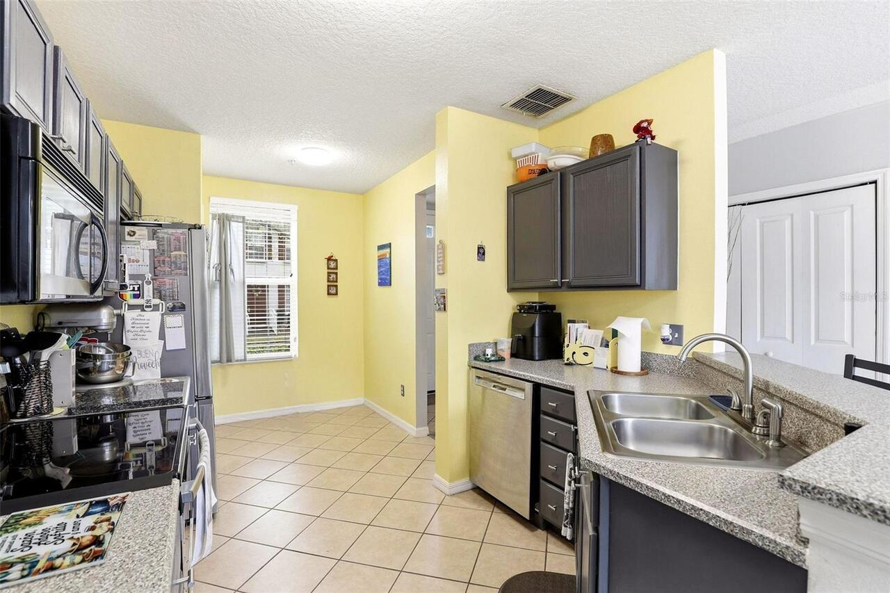 Listing Photo 10