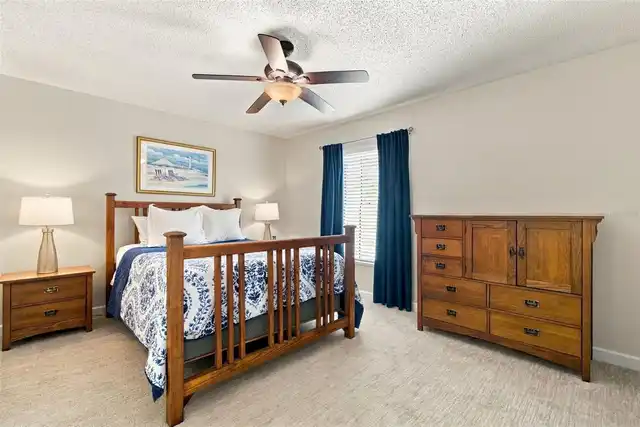 Listing Photo 28