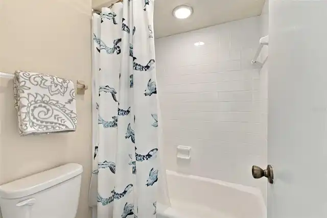 Listing Photo 34