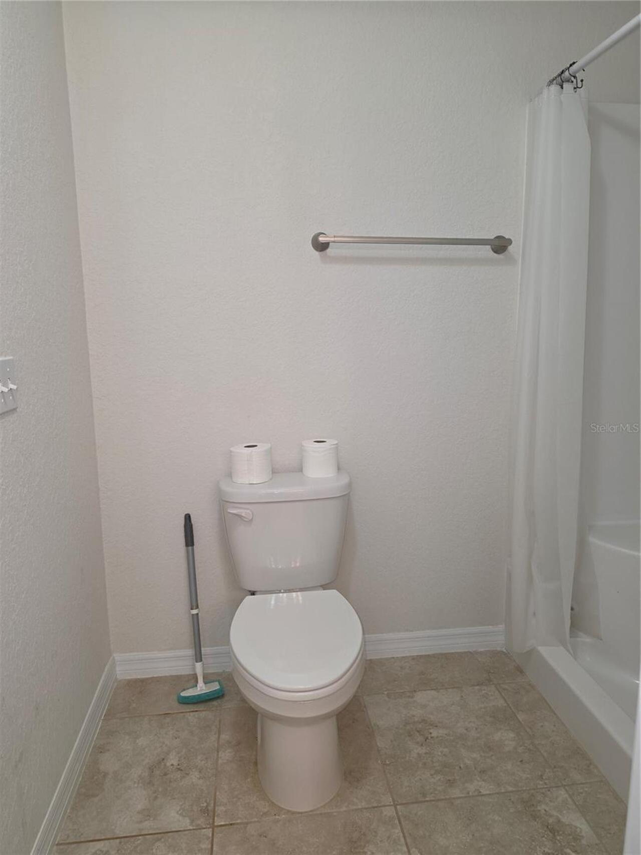 Listing Photo 18