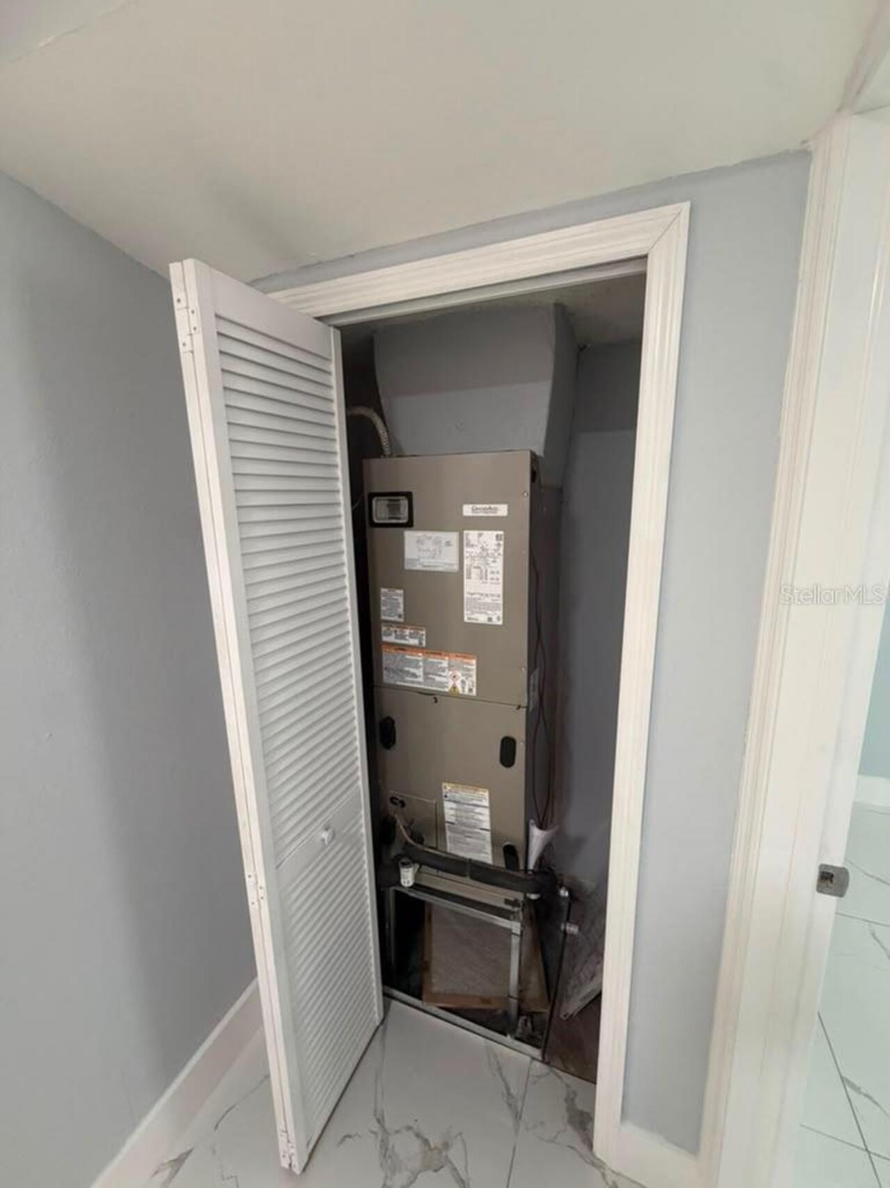 Listing Photo 14