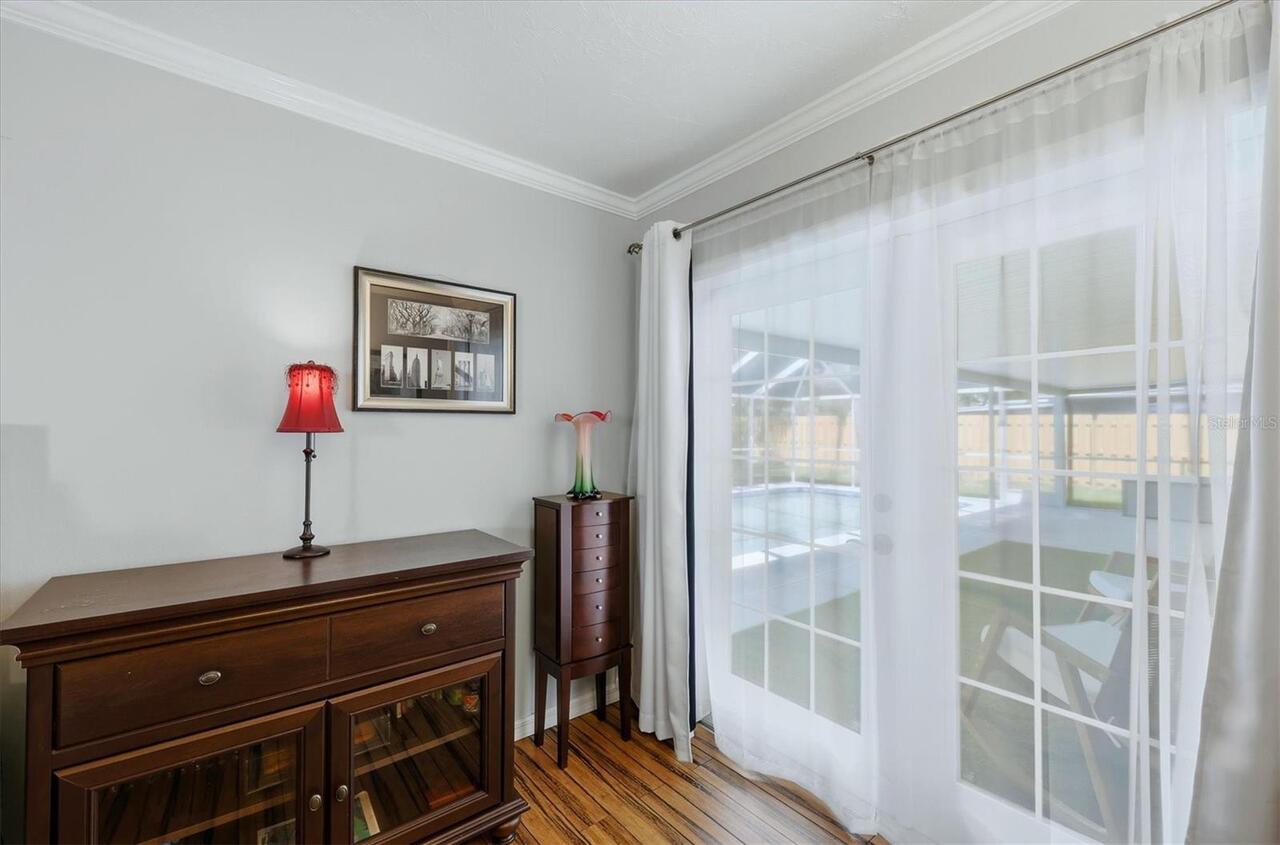 Listing Photo 28
