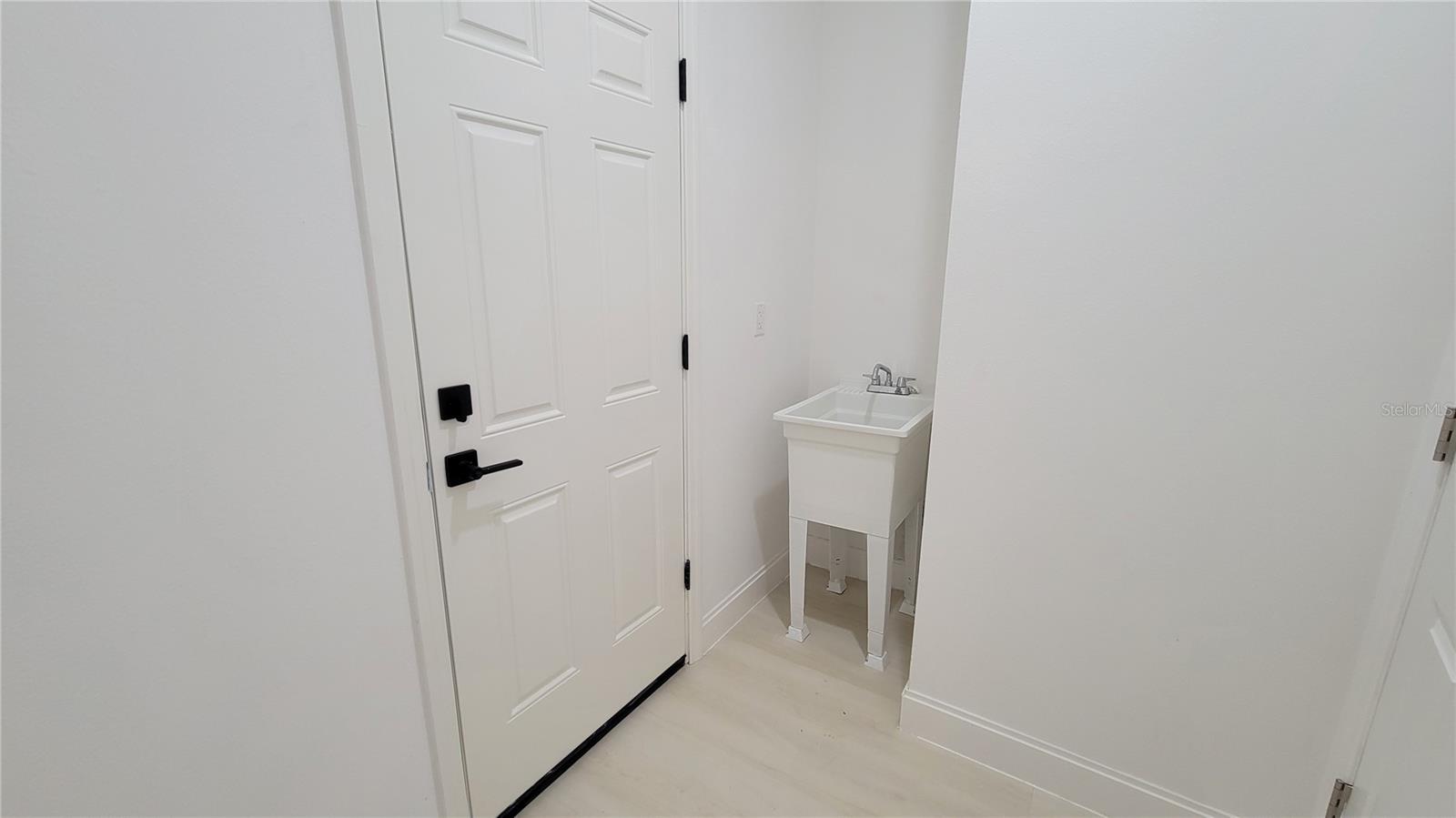 Listing Photo 17
